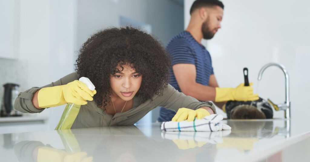 Easy cleaning for reluctant cleaners
