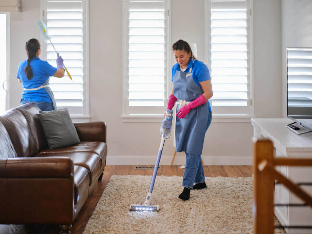 How to Get Your Entryway Ready for Leaf and Snow Season in Maplewood